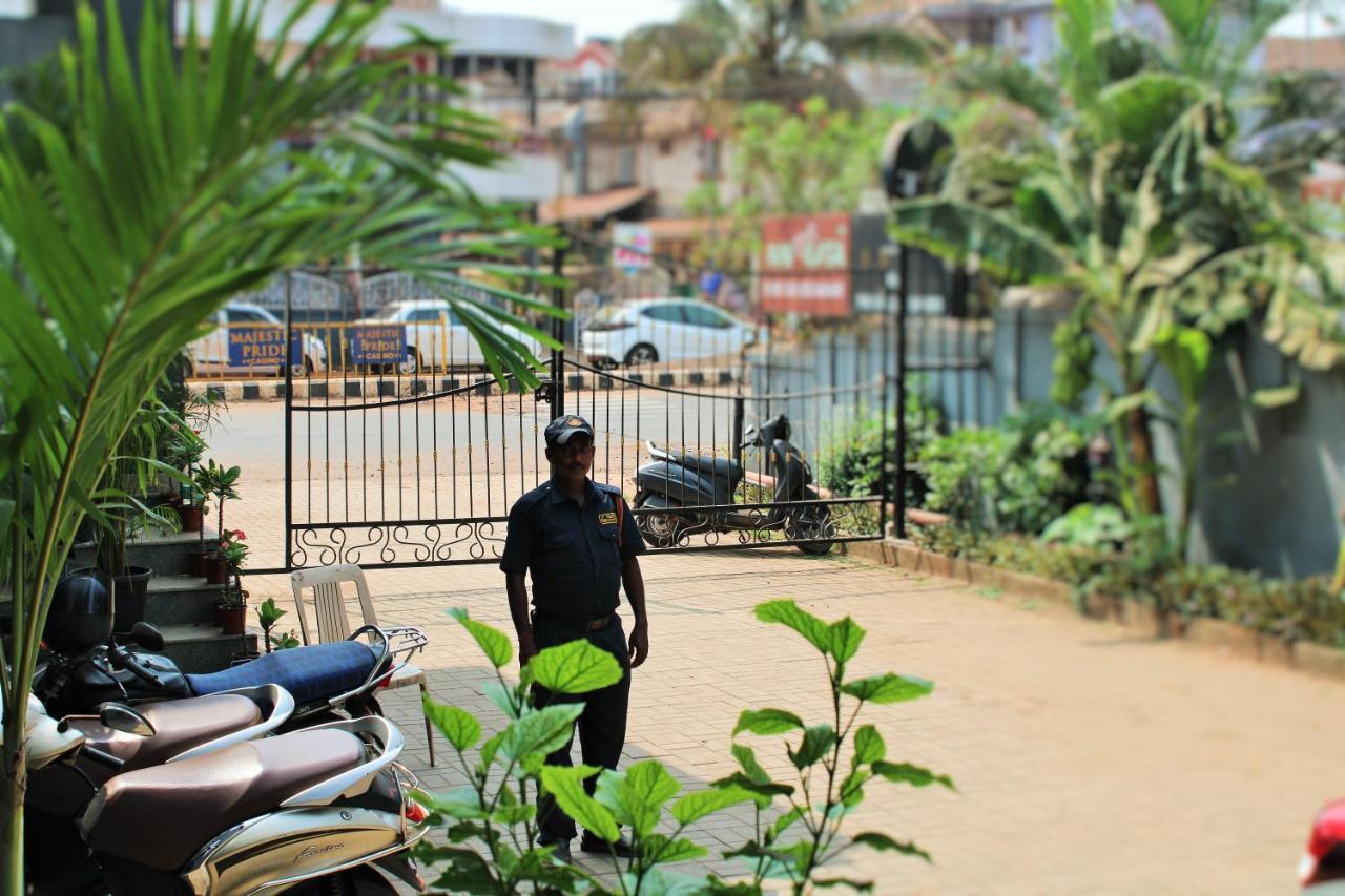 Hotel The Golden Sands Calangute Kültér fotó